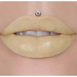 Jeffree Star Velvet Trap Easter Sunday Yellow Matte Lipstick New In Box